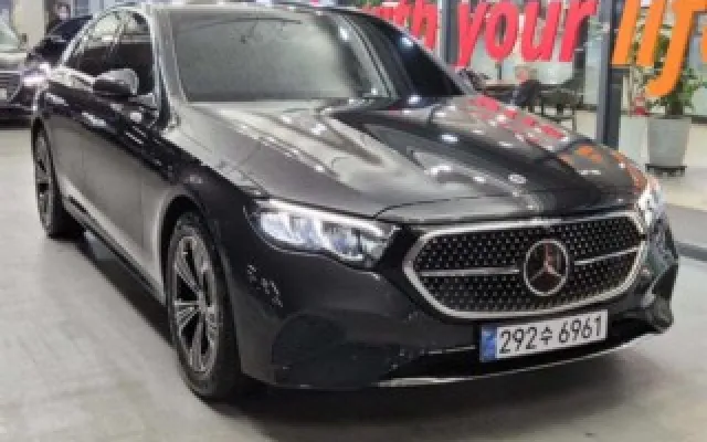 수원중고차사이트순위 E-클래스 W214 E200 매물 사진 16 - 2025/11 7,267km